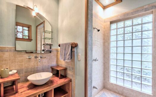 Exclusive Boutique Business for Sale
