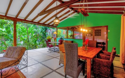 Villa Flores
