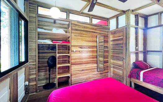 Casa Bateau with Ocean Views