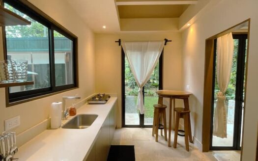 5-Star LUXE: The Oasis