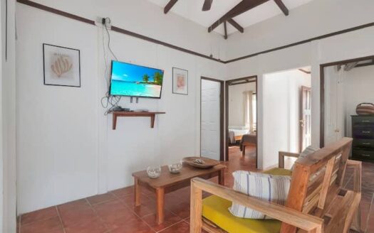 Casa Quixote – 3 Bed, with AC, Steps to Town
