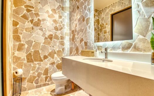 5-Star LUXE: The Oasis