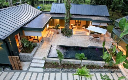5-Star LUXE: The Oasis