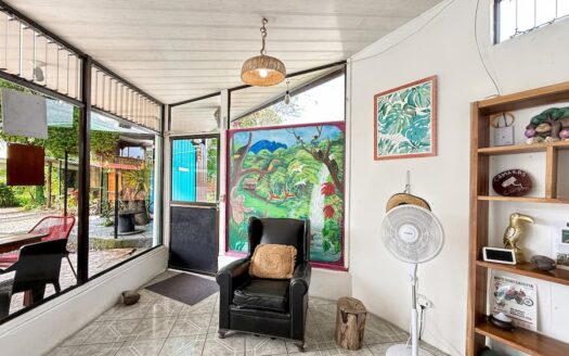 Cahuita Coral Suites