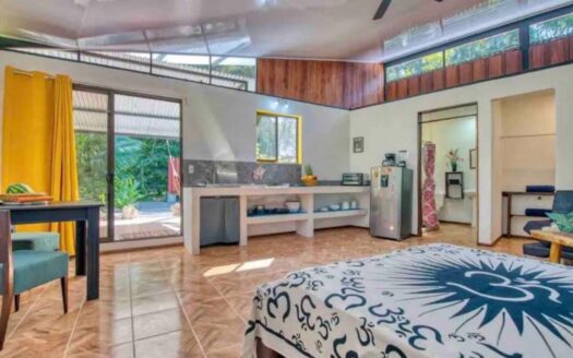 Coco Verde Estate