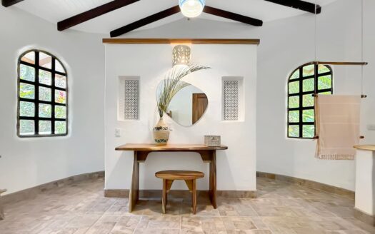 Villa Kala – Playa Chiquita 3 Bedroom Vacation Rental