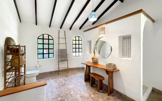 Villa Kala – Playa Chiquita 3 Bedroom Vacation Rental