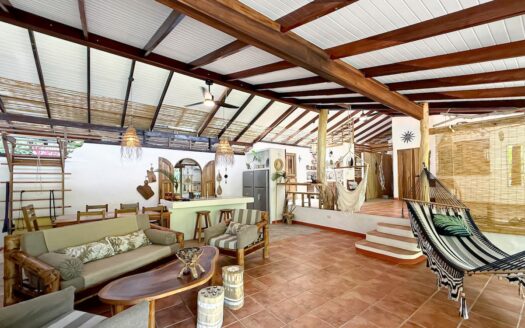 Villa Kala – Playa Chiquita 3 Bedroom Vacation Rental