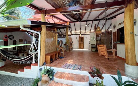 Villa Kala – Playa Chiquita 3 Bedroom Vacation Rental