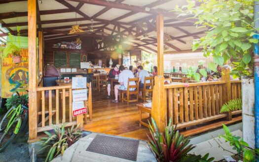 bread and Chocolate entrance
