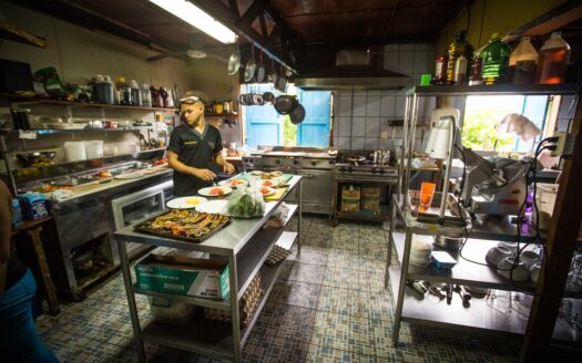 Bread & Chocolate Restaurant: Iconic Café & Chocolate Business